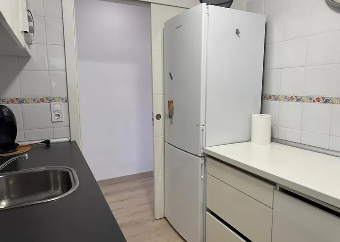 Winahost Province Square アパート サロウ